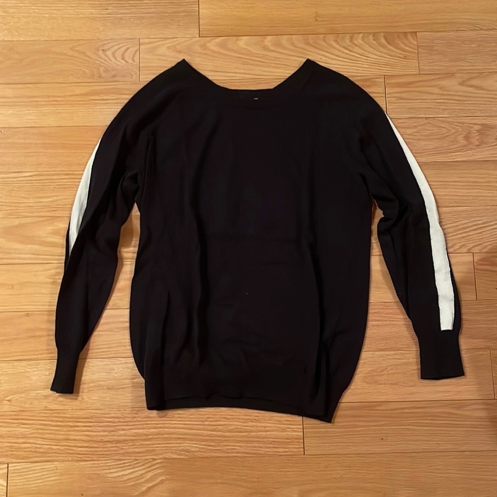 Women’s Project Sweater Size Small